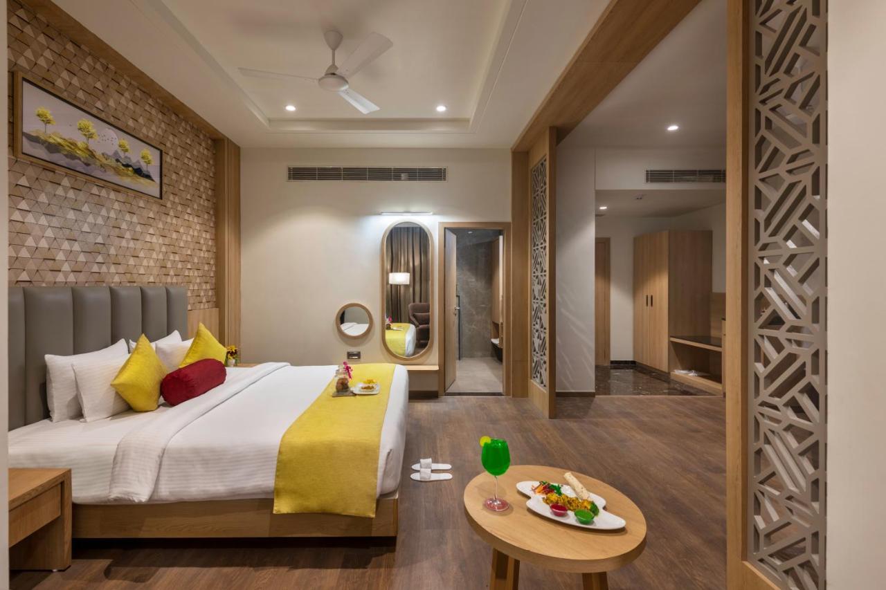 Lords Inn Somnath Ngoại thất bức ảnh