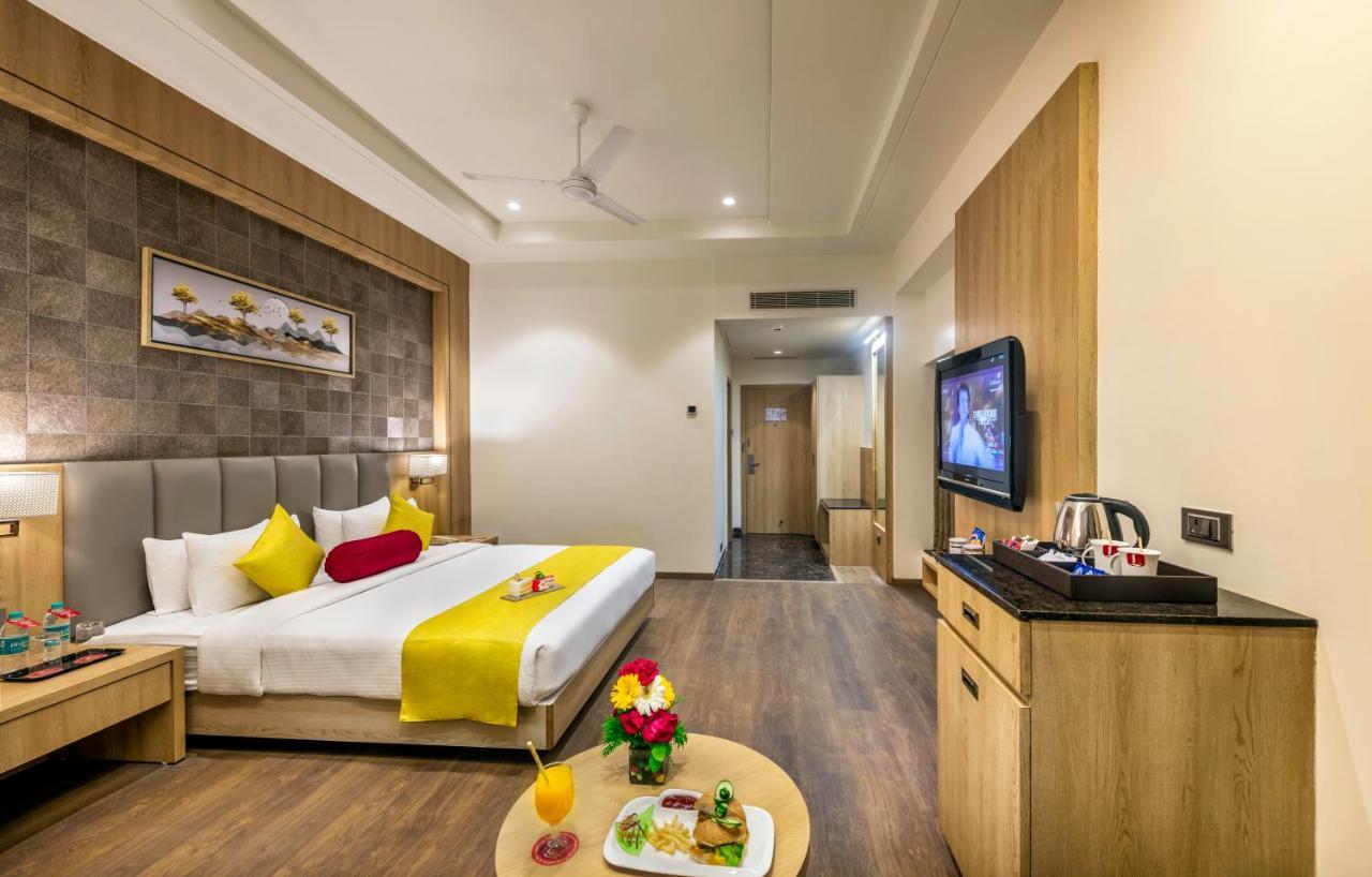 Lords Inn Somnath Ngoại thất bức ảnh