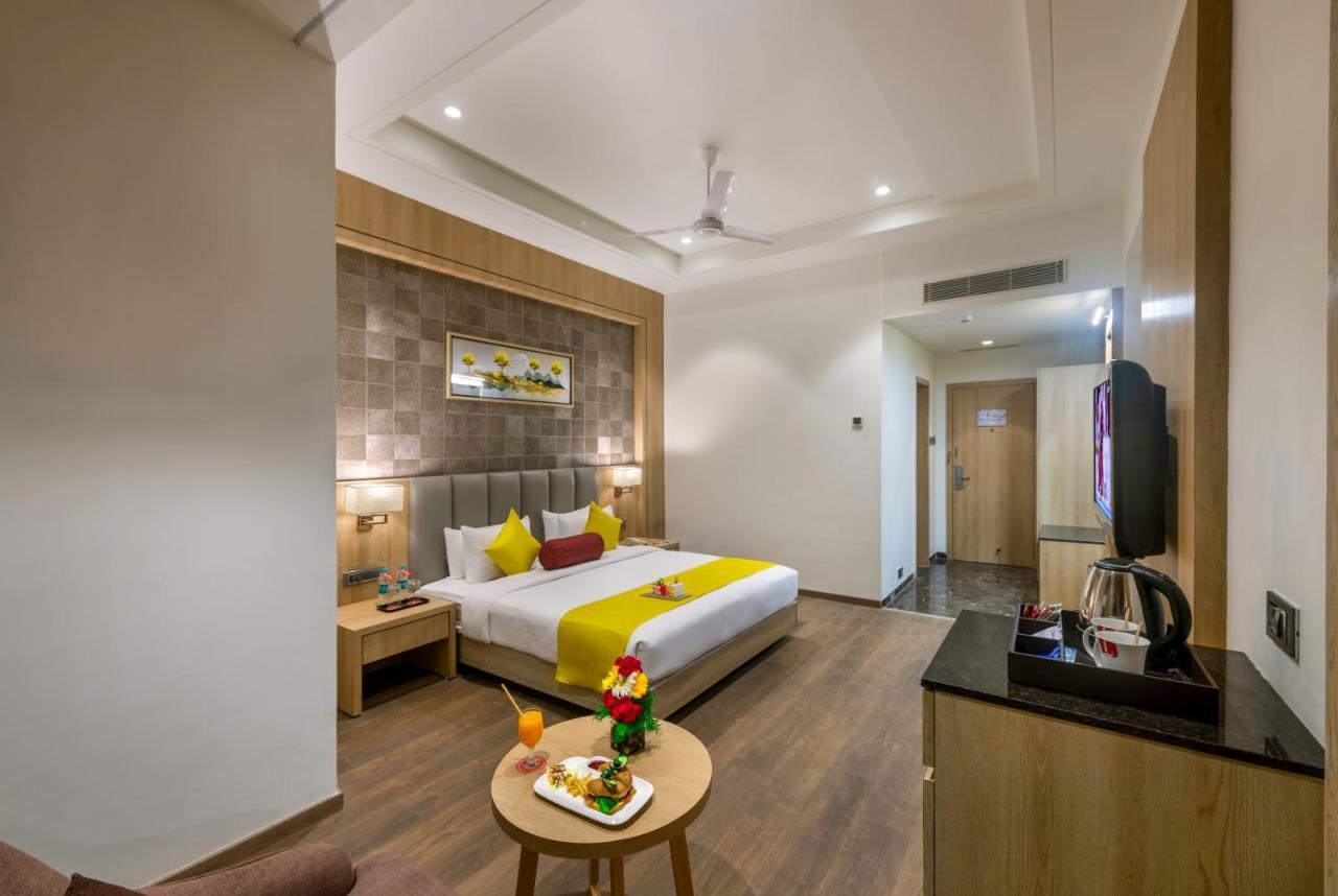 Lords Inn Somnath Ngoại thất bức ảnh